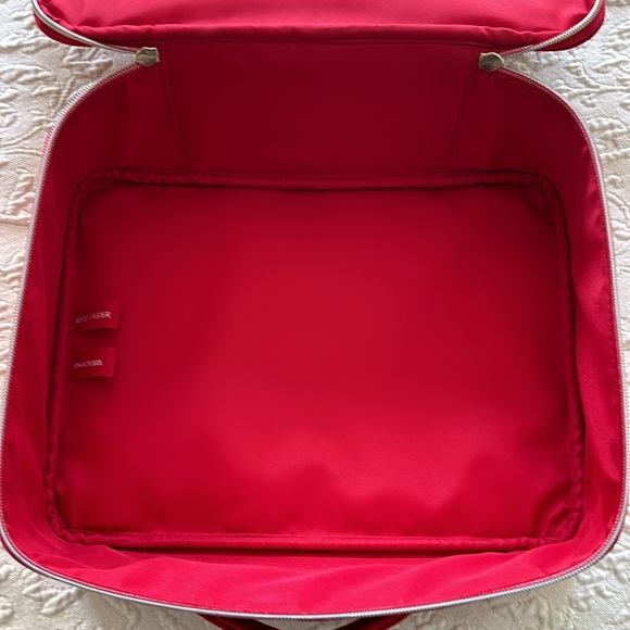 🎉🎊HOST PICK!!🎈😍⭐️ NWT Estée Lauder Makeup Case - Picture 7 of 10